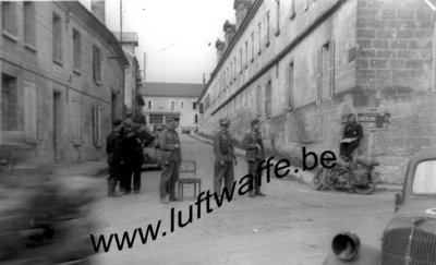 38_02600_coeuvres_et_valsery_june_1940_10_pd_wh6.jpg