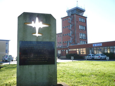 stele tille verso 1.jpg