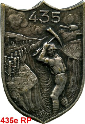 435e R.P. insigne.jpg