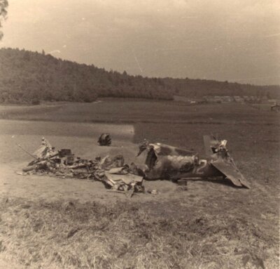 Bloch 152 numéro 255 tombé à Prémontré.jpg
