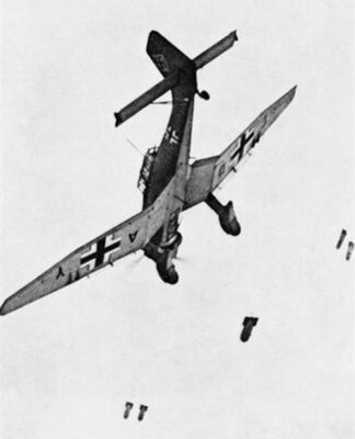 Junkers_Ju_87.jpg