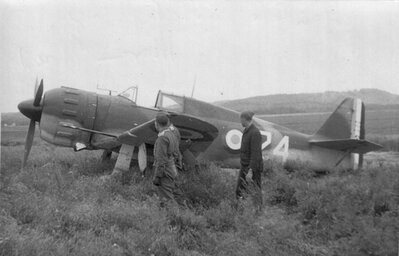 bloch 152 n° 572 GC II-1 14 mai 1940 Laon-Couvron.jpg