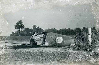 Bloch 152 n° 172 GC II-1 Dinant 14 mai 1940 - 1.jpg