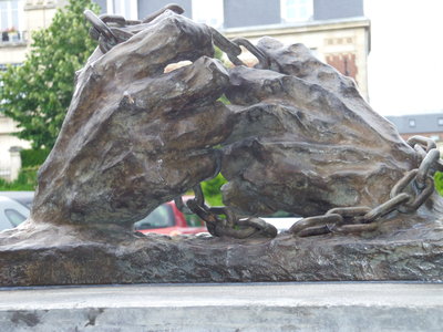 soissons stéle 050.JPG