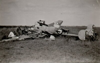 Potez 63-11 n° 39 GR 1-14 Clastres 14-05-40 - 3.jpg
