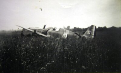 bloch 152 n° 688 GC II-10 7 juin 1940 Fontaine le Sec - 1.jpg