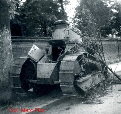 Amiens FT17.jpg